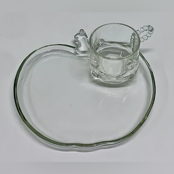 Mid Century Vtg 2 Piece Hazel Atlas Glass Apple Shaped Lunch Snack Plate & Cup - Picture 10 of 11